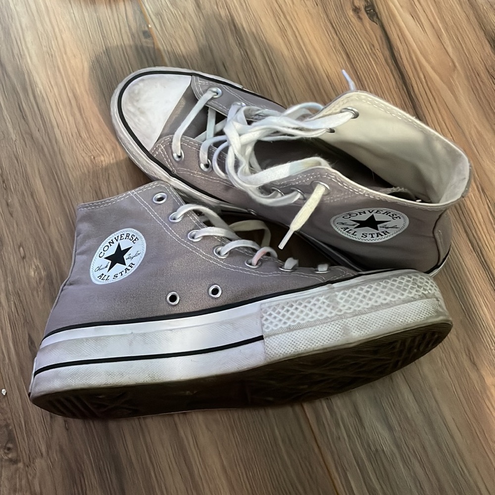 converse - Picture 2 of 2